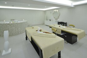 Insula Alba Sea Side Resort & Spa