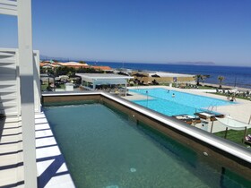 Insula Alba Sea Side Resort & Spa