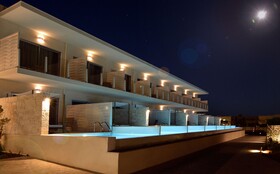 Insula Alba Sea Side Resort & Spa
