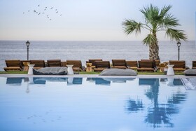 Insula Alba Sea Side Resort & Spa