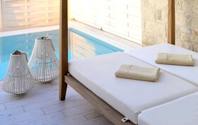 Insula Alba Sea Side Resort & Spa