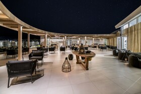 Insula Alba Sea Side Resort & Spa