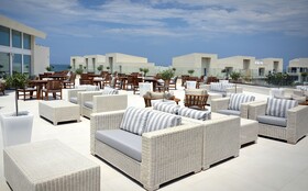 Insula Alba Sea Side Resort & Spa