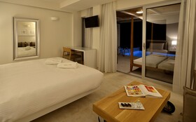 Insula Alba Sea Side Resort & Spa