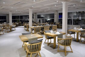 Insula Alba Sea Side Resort & Spa