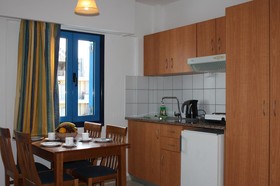 Paralos Venus Suites