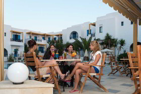 Paralos Venus Suites