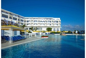 Serita Beach Hotel