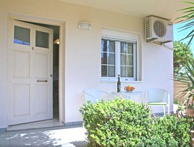 Armonia Apartments