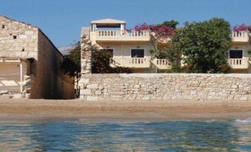 Asterias Studios Apartments