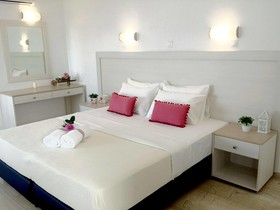 Crown Apartments