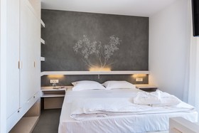 Elea Villas