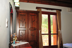 Elicriso Villa