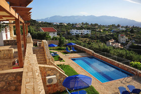 Elicriso Villa