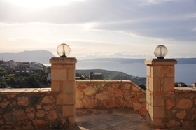 Elicriso Villa