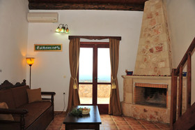 Elicriso Villa