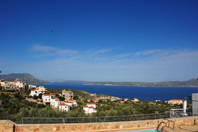 Elicriso Villa