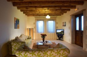 Olga’s Filoxenia Villas