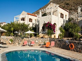 St. George's Retreat Village