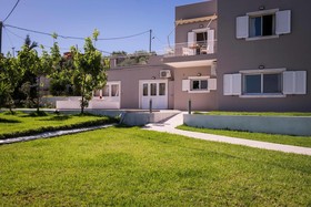 Villa Almyros