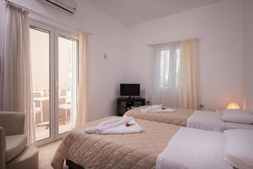 Villa Almyros