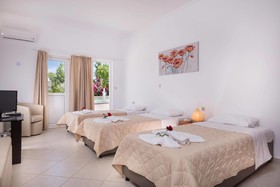 Villa Almyros