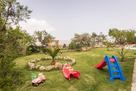 Villa Aloni