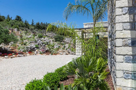 Villa Blue Skyline