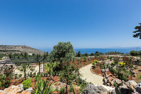 Villa Blue Skyline