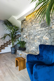 Villa Blue Skyline