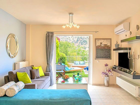 Villa Cressida Private Swimming Pool