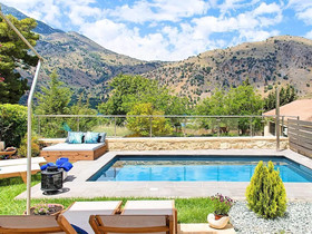 Villa Cressida Private Swimming Pool