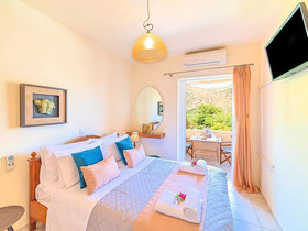Villa Cressida Private Swimming Pool
