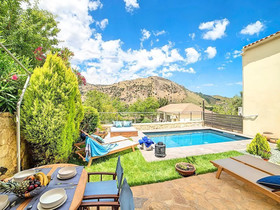 Villa Cressida Private Swimming Pool