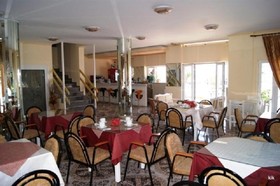 Ariadni Hotel