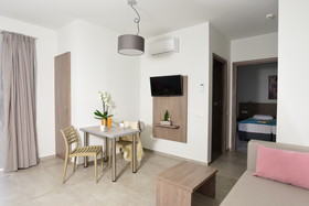 Blue Horizon Apartments