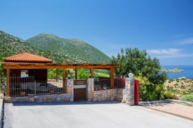 Okeanides Villas