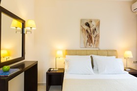 Pantheon Villas & Suites