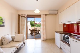 Pantheon Villas & Suites