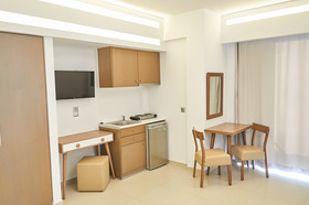 Troulis Apart-Hotel