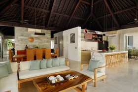 Villa Tenang