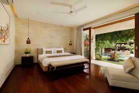 Villa Tenang