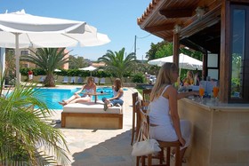 Adelais Hotel