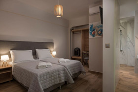 Aequor Luxury Rooms & Apartments
