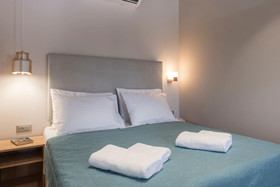 Aequor Luxury Rooms & Apartments