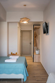 Aequor Luxury Rooms & Apartments