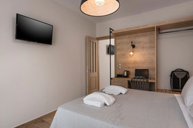 Aequor Luxury Rooms & Apartments