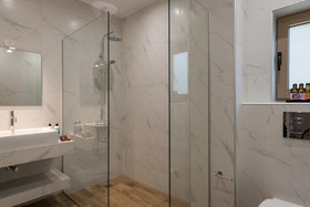 Aequor Luxury Rooms & Apartments