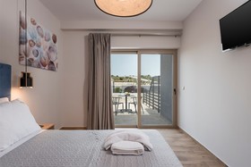Aequor Luxury Rooms & Apartments