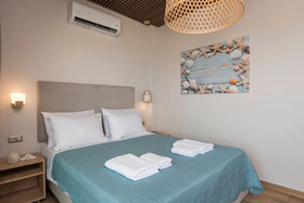 Aequor Luxury Rooms & Apartments